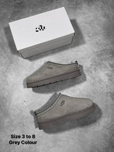 Load image into Gallery viewer, Slipper