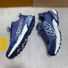 Load image into Gallery viewer, Shoes