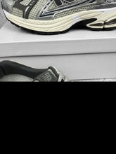 Load image into Gallery viewer, Shoes women