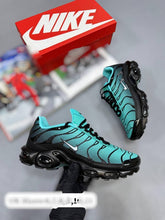 Load image into Gallery viewer, Shoes men