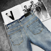 Load image into Gallery viewer, Jeans
