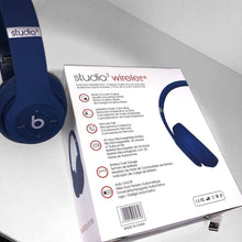 Load image into Gallery viewer, Headphone