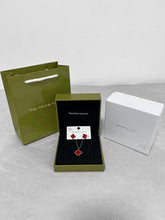 Load image into Gallery viewer, Necklace