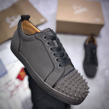 Load image into Gallery viewer, Shoes