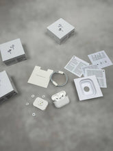 Load image into Gallery viewer, Earphone