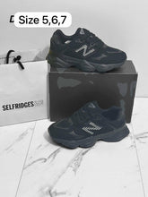 Load image into Gallery viewer, Shoes