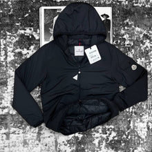 Load image into Gallery viewer, Jacket