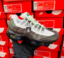 Load image into Gallery viewer, Shoes