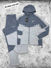Load image into Gallery viewer, Tracksuit men