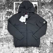 Load image into Gallery viewer, Jacket