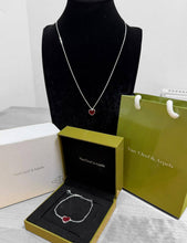 Load image into Gallery viewer, Necklace