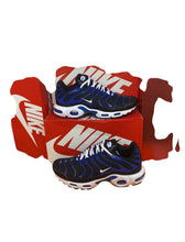 Load image into Gallery viewer, Shoes