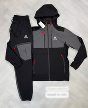 Load image into Gallery viewer, Tracksuit men