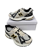 Load image into Gallery viewer, Shoes women