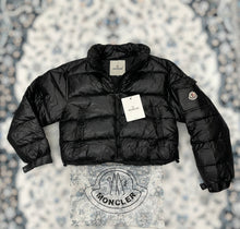 Load image into Gallery viewer, Jacket