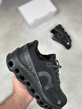 Load image into Gallery viewer, Shoes men