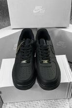 Load image into Gallery viewer, Shoes