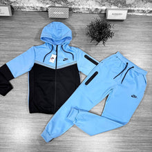 Load image into Gallery viewer, Tracksuit girl