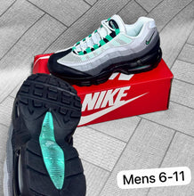 Load image into Gallery viewer, Shoes