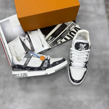Load image into Gallery viewer, Shoes