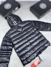 Load image into Gallery viewer, Jacket