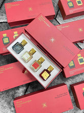Load image into Gallery viewer, Perfume