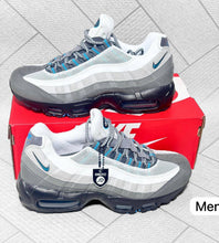 Load image into Gallery viewer, Shoes