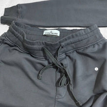 Load image into Gallery viewer, Tracksuit