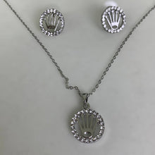 Load image into Gallery viewer, Necklace