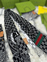 Load image into Gallery viewer, Scarf