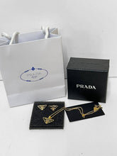 Load image into Gallery viewer, Necklace