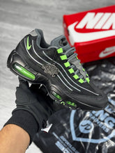 Load image into Gallery viewer, Shoes