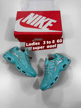 Load image into Gallery viewer, Shoes women