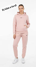 Load image into Gallery viewer, Tracksuit women