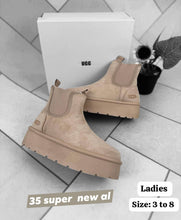 Load image into Gallery viewer, Shoes