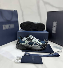 Load image into Gallery viewer, Shoes