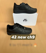 Load image into Gallery viewer, Shoes men