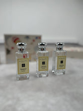 Load image into Gallery viewer, Perfume