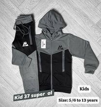 Load image into Gallery viewer, Tracksuit boy