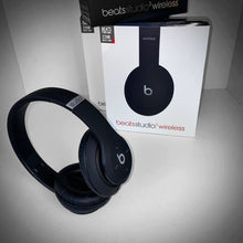 Load image into Gallery viewer, Headphone