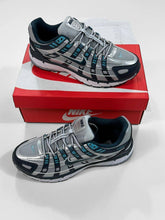 Load image into Gallery viewer, Shoes