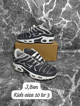 Load image into Gallery viewer, Shoes boy