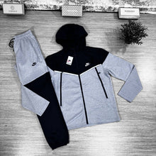 Load image into Gallery viewer, Tracksuit men