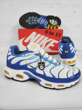 Load image into Gallery viewer, Shoes