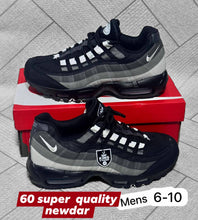 Load image into Gallery viewer, Shoes