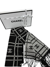 Load image into Gallery viewer, Scarf