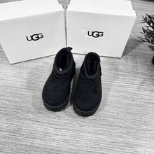 Load image into Gallery viewer, Shoes