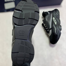 Load image into Gallery viewer, Shoes men