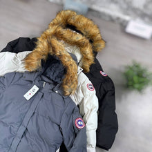 Load image into Gallery viewer, Jacket