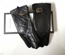 Load image into Gallery viewer, Glove
